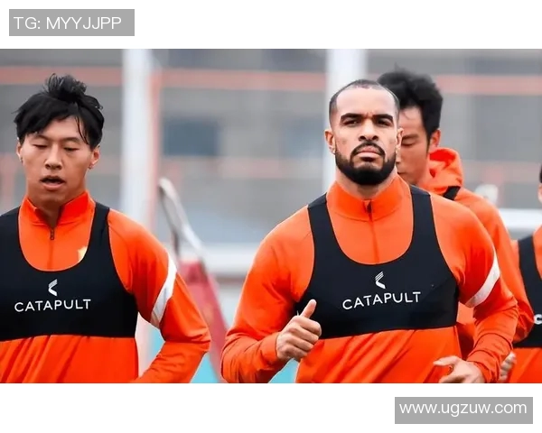 福布斯与上海海港续约成功共同开启新篇章助力球队发展